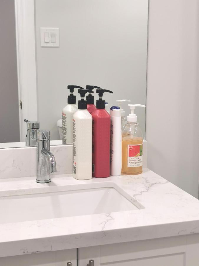 Perfect Location Comfort Private House Lower Level 2 Bedroom Unit Mississauga Zewnętrze zdjęcie